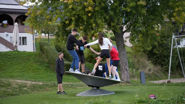 Sport und Spiel im Konfestival (Vaumarcus) (Foto: zVg) Sport und Spiel im Konfestival (Vaumarcus) (Foto: zVg)