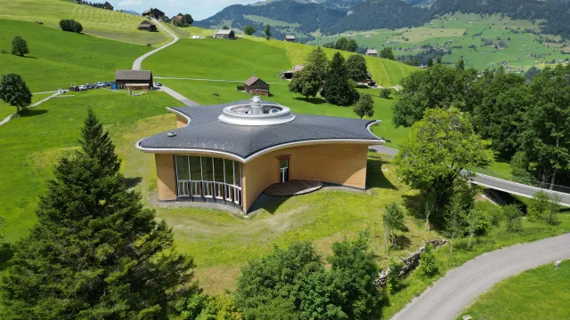 Klanghaus_Schwendisee_01 (Foto: wikipedia) Klanghaus_Schwendisee_01 (Foto: wikipedia)